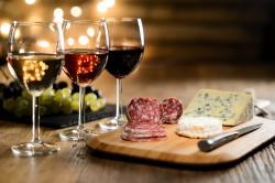 The image for Nibbles & Dribbles 5 to 8 p.m.